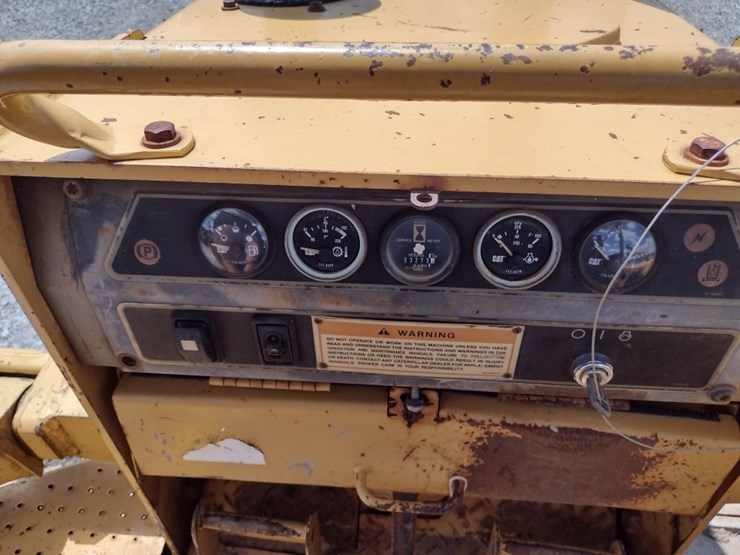 caterpillar-d4c-image-7