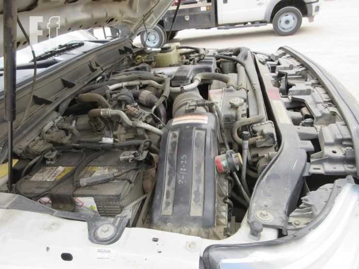 2014-ford-f250-xl-image-5