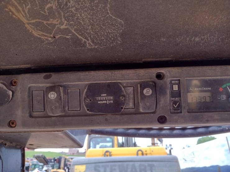 john-deere-317-image-7