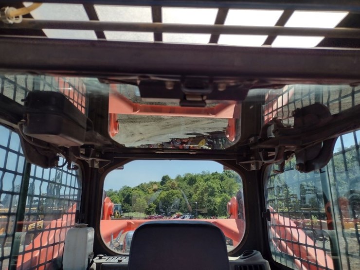 kubota-svl90-image-9