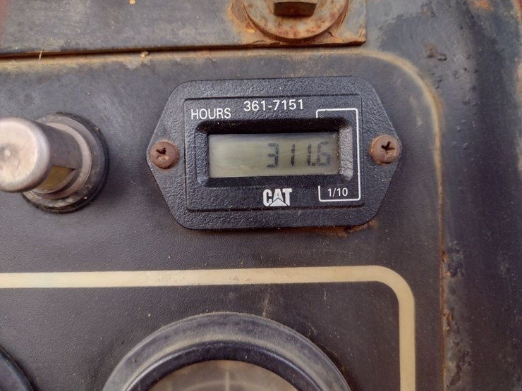 caterpillar-d6h-image-6
