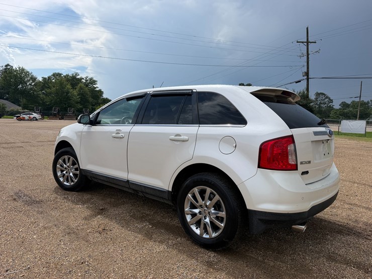 2011-ford-edge-image-4