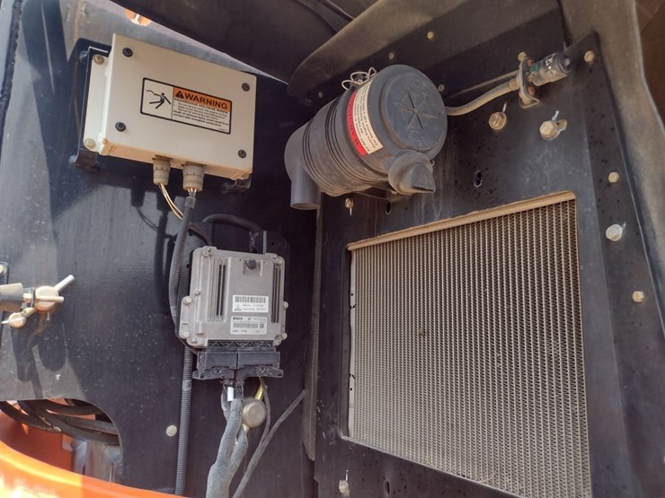 jlg-400s-image-18