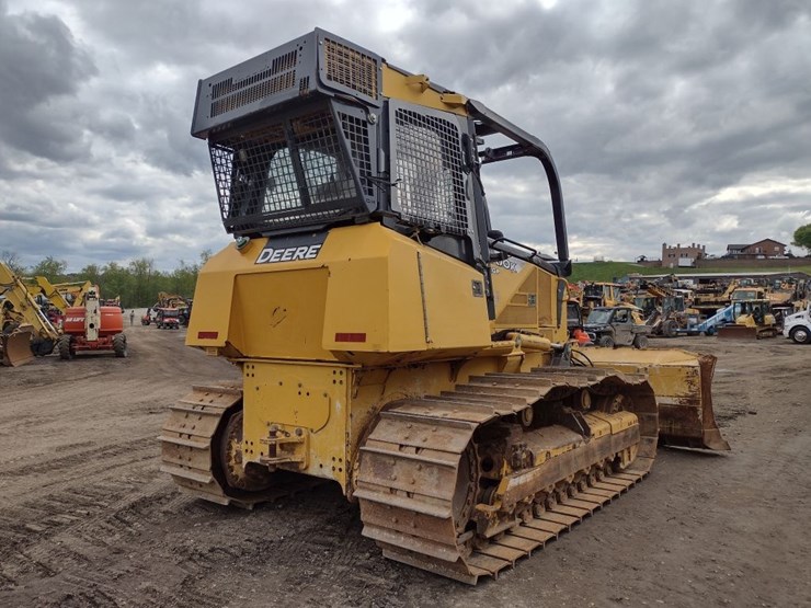 deere-700k-lgp-image-40