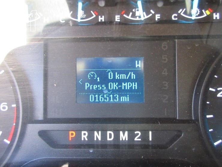 2019-ford-f350-xl-image-19