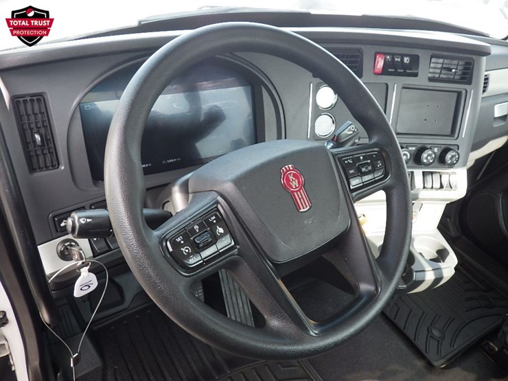2024-kenworth-t680-image-13