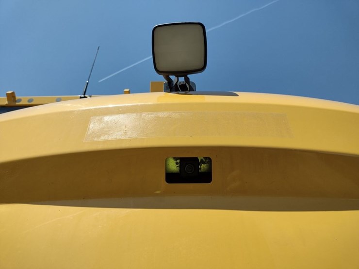 john-deere-85-image-48