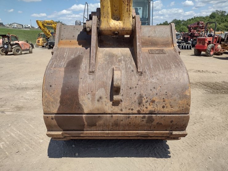 komatsu-pc450-lc-8-image-22