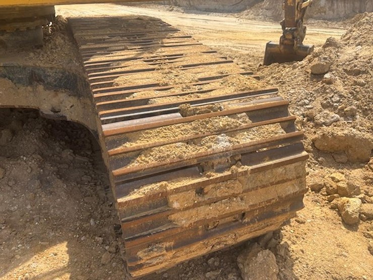 2014-komatsu-pc360-lc-11-image-8