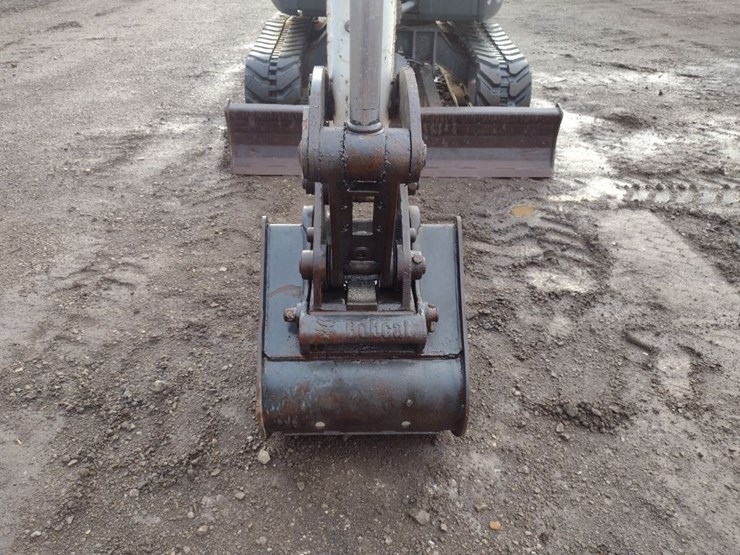 bobcat-e32-image-23