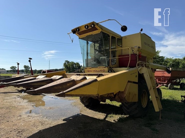 new-holland-tr85-image-3