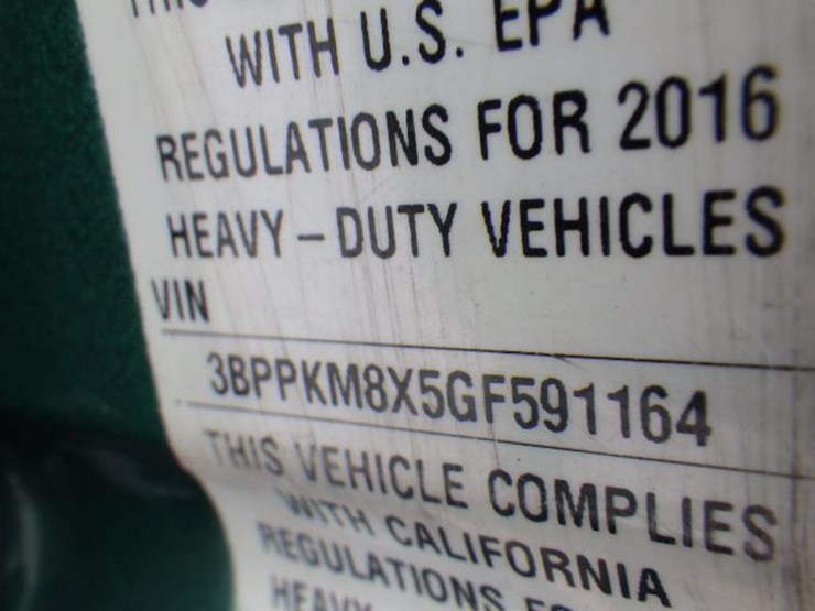 2016-peterbilt-220-image-16