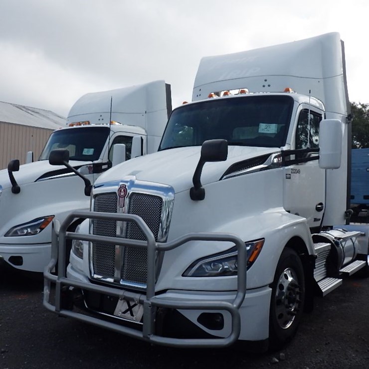 2024 KENWORTH T680