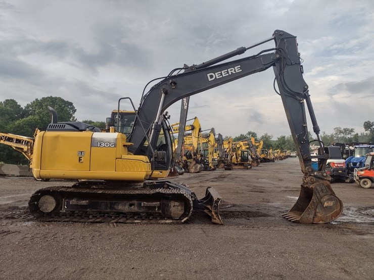 john-deere-15-image-3
