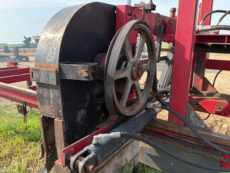 2007-john-deere-3320-image-8