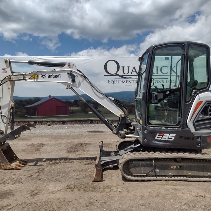 BOBCAT E35i