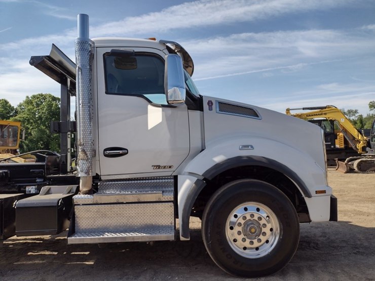 kenworth-t880-image-24