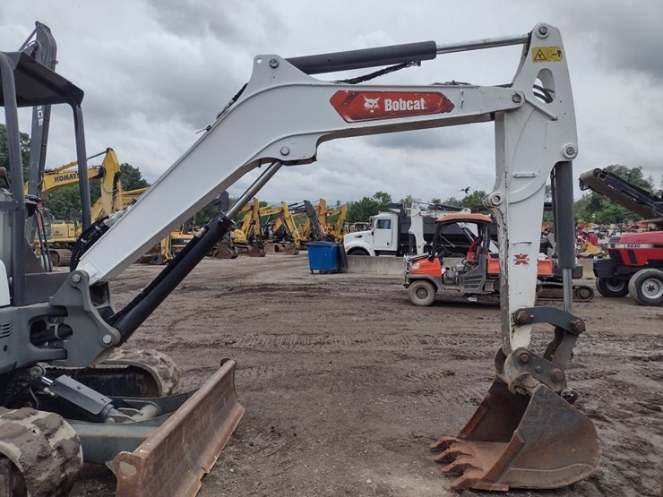 bobcat-e50-image-27