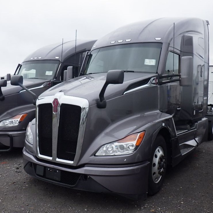 2023 KENWORTH T680
