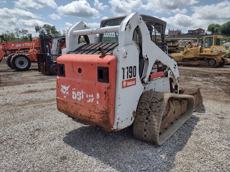 bobcat-t190-image-32