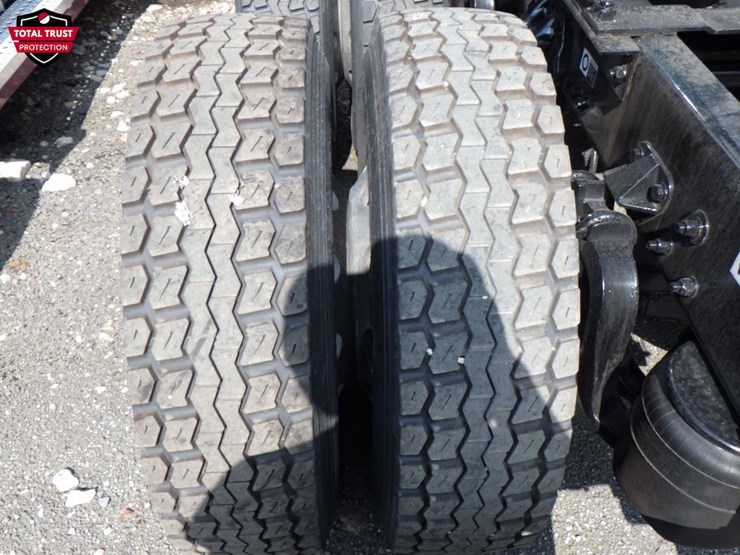 2020-kenworth-t680-image-13