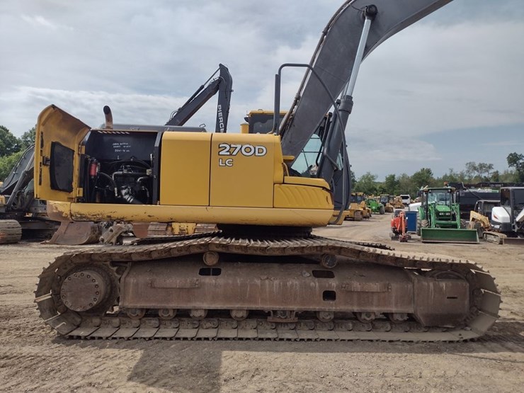 2007-deere-270d-lc-image-28