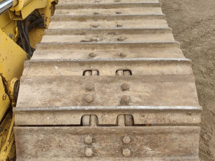 komatsu-d51pxi-22-image-18
