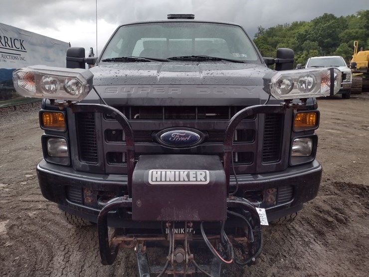 2009-ford-f250-image-25