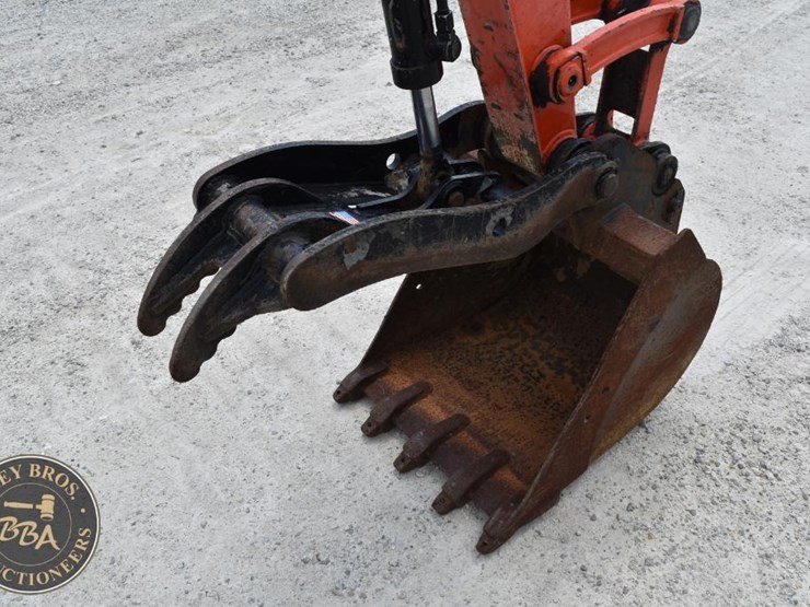 2019-kubota-kx057-4-image-21
