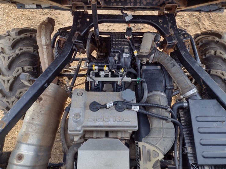 polaris-ranger-900-crew-image-26