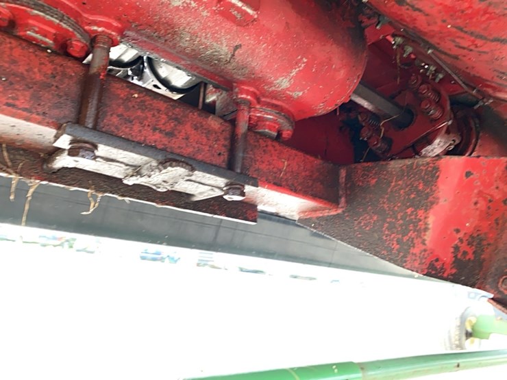 case-ih-1063-image-28
