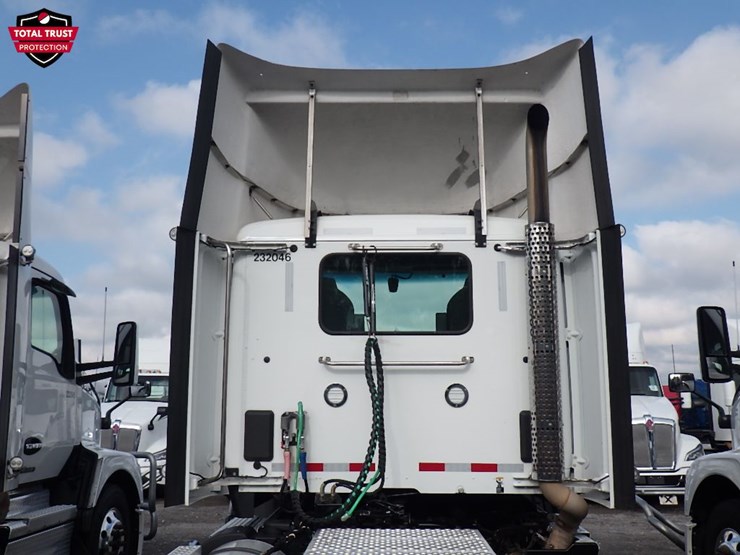 2024-kenworth-t680-image-11