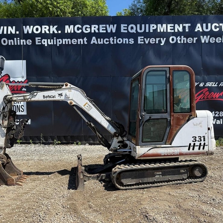 2001 BOBCAT 331