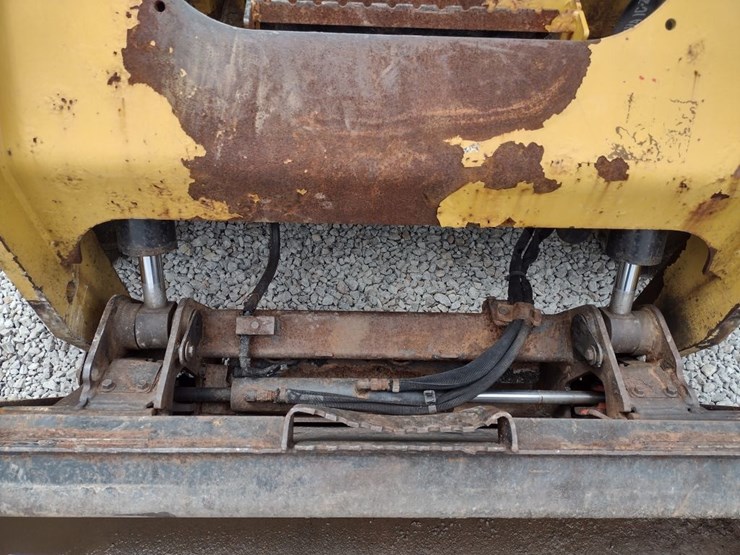 caterpillar-262d-image-26