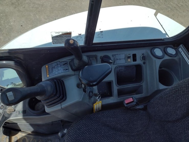 bobcat-e50-image-8