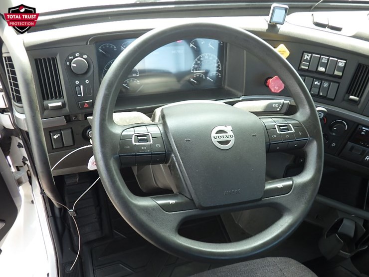 2019-volvo-vnr300-image-20