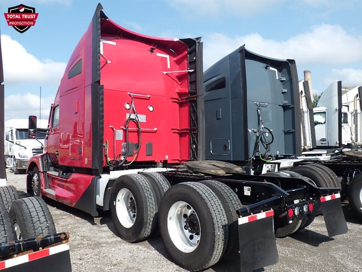 2024-kenworth-t680-image-15