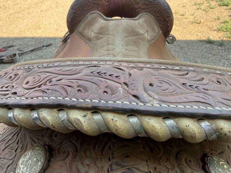 circle-y-brand-saddle-image-7