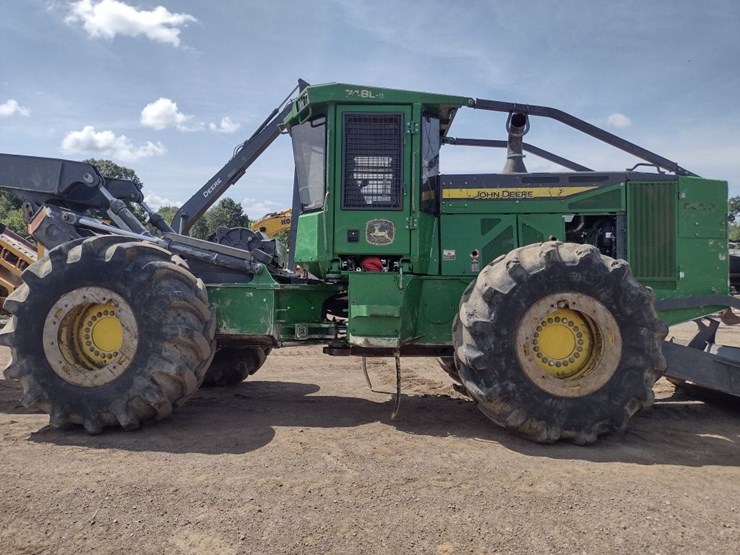 deere-748l-ii-image-24