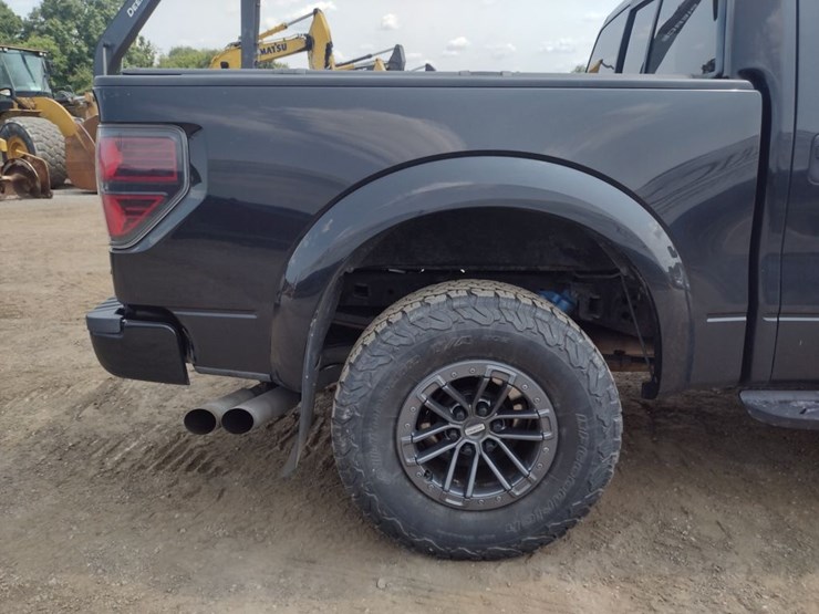 ford-f150-raptor-image-25