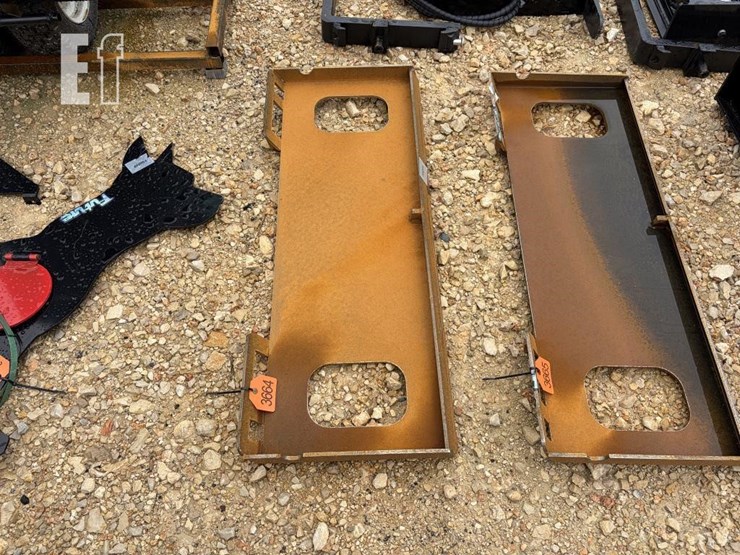 future-1/4"-ss-mounting-plate-image-2