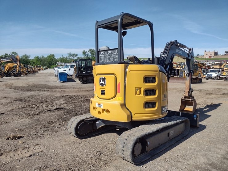deere-35g-image-45