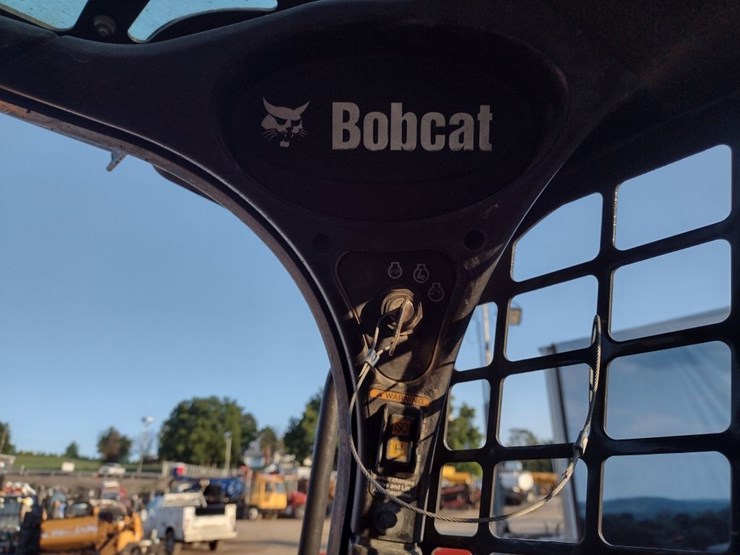 bobcat-t590-image-8