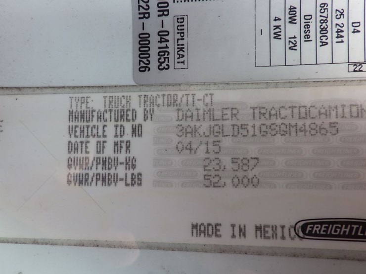 2016-freightliner-cascadia-125-image-27