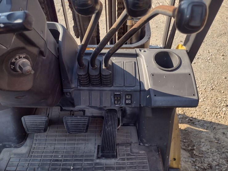 caterpillar-2c6000-image-8