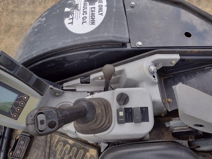 deere-30g-image-8