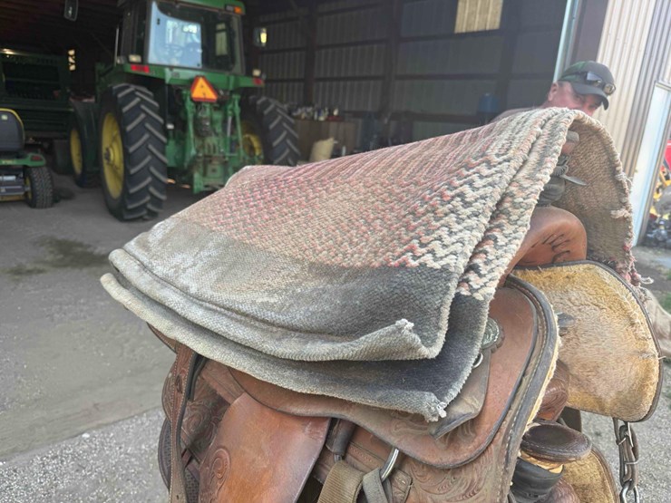 horse-tack-image-12