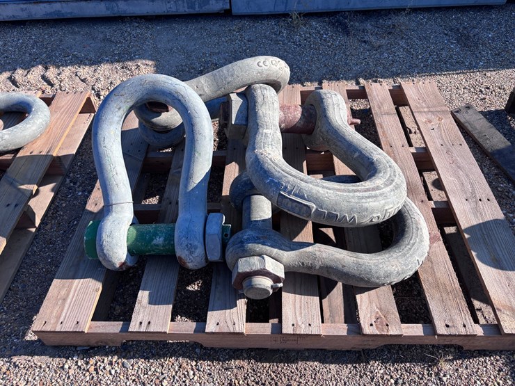 #40179-•-(4)-industrial-shackle-image-1