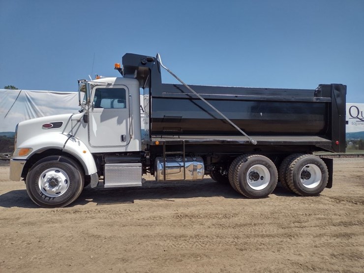 peterbilt-340-image-1