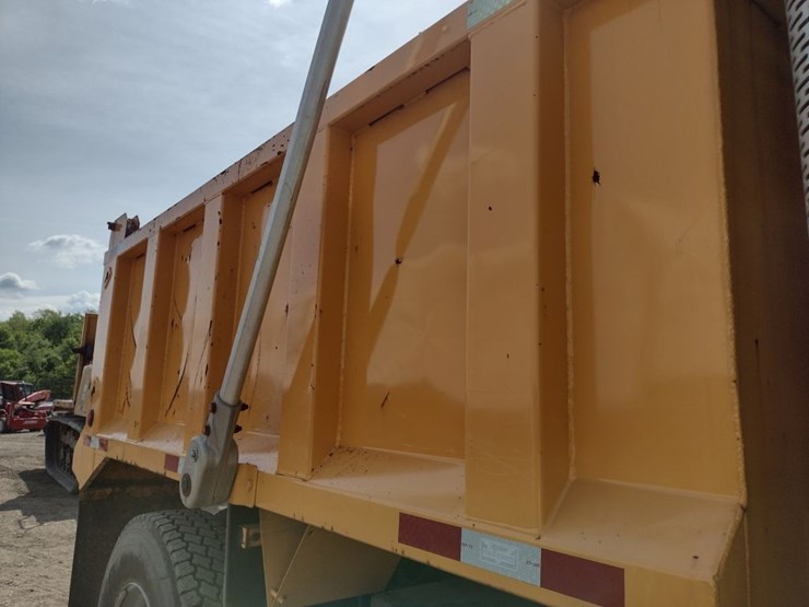 international-durastar-4300-image-28